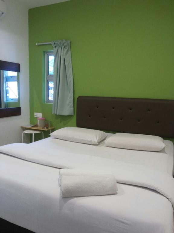 Hotel Viva Klang Exterior photo